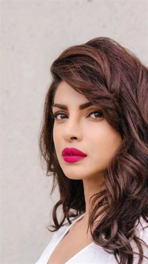 Priyanka Chopra Lipstick Shade ~ Chopra Priyanka Lipstick Hair Makeup Highlights Indian Gave