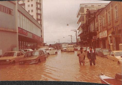 Minhas lembranças da enchente que deixou parte de Blumenau submersa por