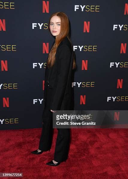 Sadie Sink Arrives At The Netflix Hosts Stranger Things Los Angeles News Photo Getty Images