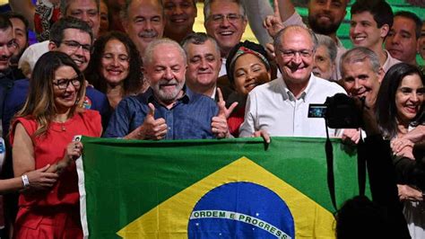 Em Primeiro Discurso Ap S Vit Ria Lula Promete Governar Para Todos E