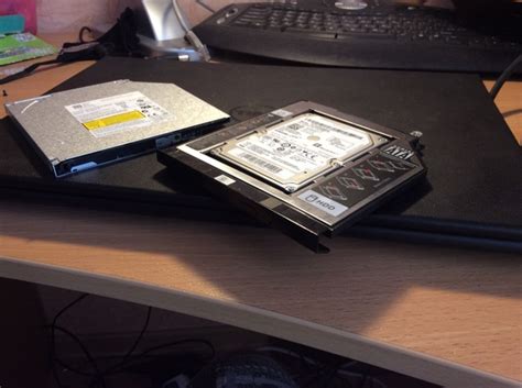 Опыт дополнения ноутбука SSD диском | Пикабу