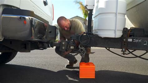 Safe Trailering Lesson 3 Hooking Up A Trailer Youtube