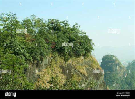 Wuyishan or mount wuyi scenic area hi-res stock photography and images ...