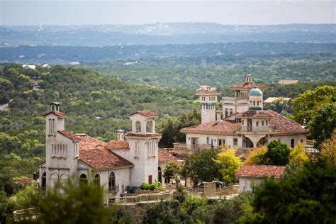 Austin, Texas Hill Country Villa Wedding Venue