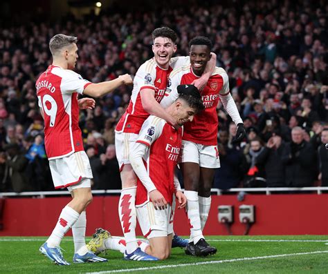 Arsenal Vence Com Sobras O Brighton E Avisa Aos Rivais Da Premier League Que é Forte Candidato