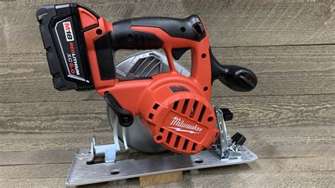 Milwaukee M18 Cordless Circular Saw Review 2630 20