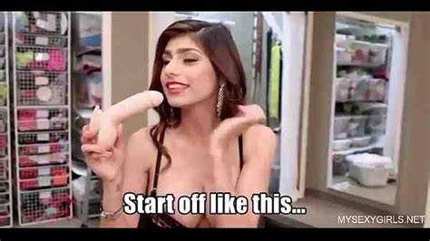 Mia Khalifa Teaches You How To Give A Blowjob Using A Dildo