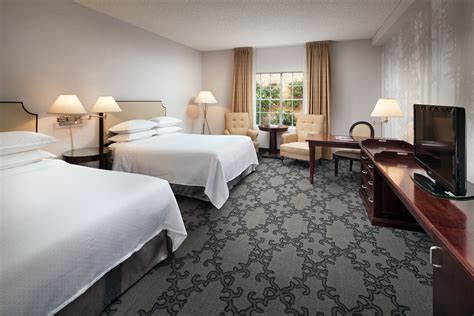 Anaheim Majestic Garden Hotel Reviews, Deals & Photos 2023 - Expedia.ca