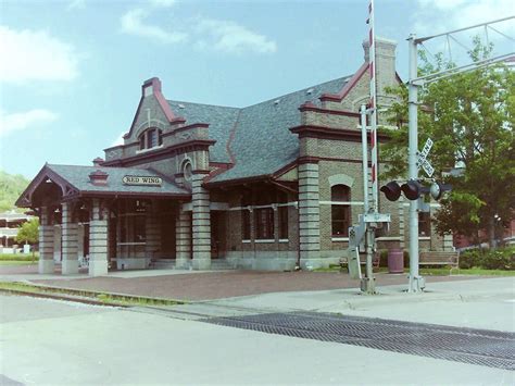 Red Wing Station Amtrak Station At Red Wing Mn Canon Eos Flickr