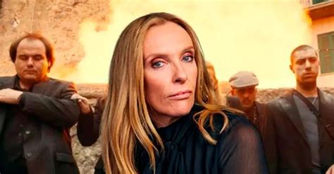 “la Heredera De La Mafia” Toni Collette En Una Comedia Divertida Junto