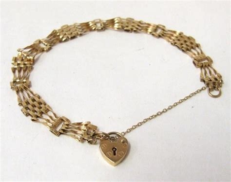 9ct Gold 4 Bar Gate Braclet