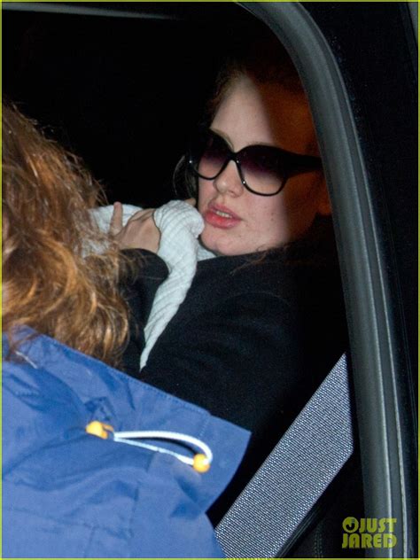 Adele & Baby Land in Los Angeles for Golden Globes: Photo 2788761 ...