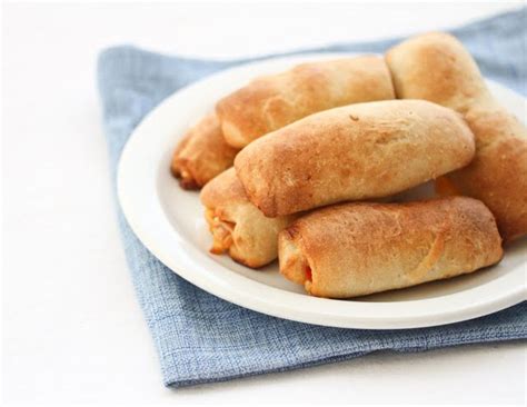 Pepperoni Rolls With Pillsbury Pizza Dough