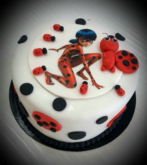 Zuccherosamente Torta Miracolous Lady Bug