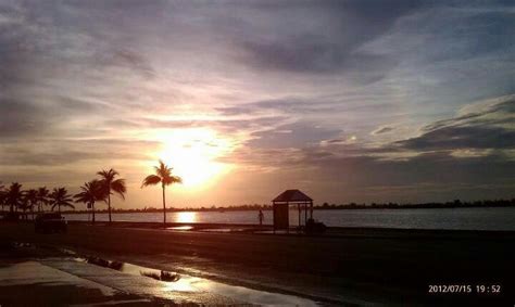 Key west sunset | Key west sunset, Key west, Florida beaches