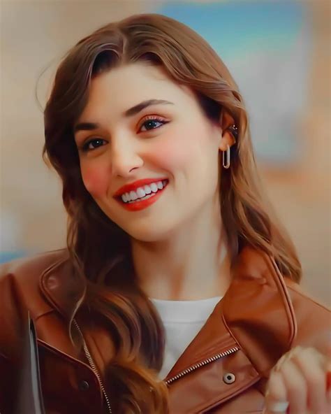 Hande Er El On Instagram The Bestest Smile Award Goes To You