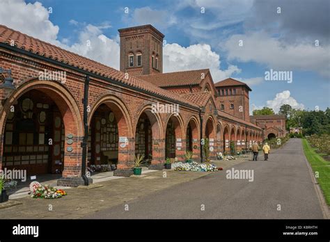 Golders green crematorium hi-res stock photography and images - Alamy