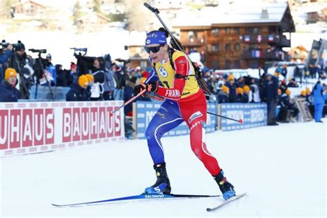 Julia Simon Deuxi Me Du Sprint De Pokljuka C Est Un Beau Podium