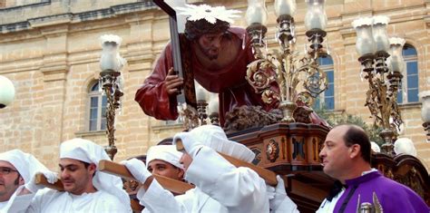 A Traditional Easter in Malta | Holiday Accommodation in Malta | Villas ...