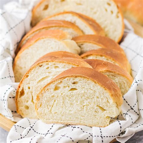 Italian Bread {Only 6 Ingredients!} | Lil' Luna