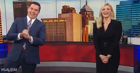 16 minutes of hilarious news bloopers that became comedy gold – Madly Odd!