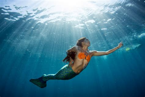 Mermaids vs Sirens: Do You Know The Difference? Mythology and Stories