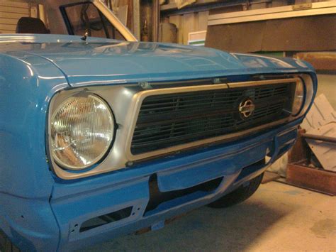 New Headlights Datsun 1200 Club