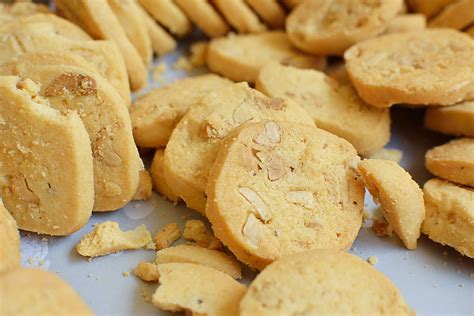 Biscotti Alle Mandorle La Ricetta Per Dolci Veloci Da Fare