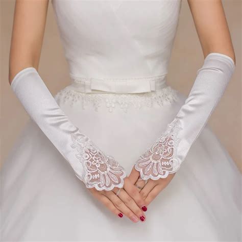 Fashion Cheap White Bridal Gloves Elbow Fingerless Luxury Lace