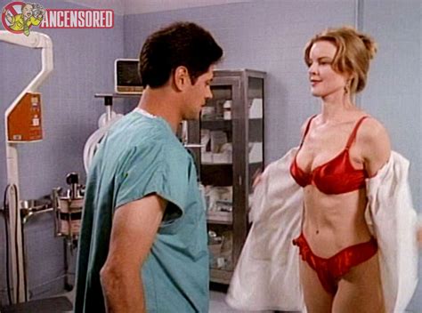 Marcia Cross Desnuda En Melrose Place