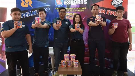 Sensasi Seru Bermain Mobile Legends Bareng Bintang Tim EVOS Di Rumah