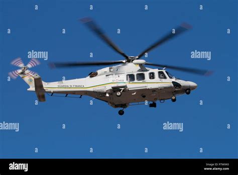 Agustawestland Aw Helic Ptero De La Guardia Di Finanza Italiana O