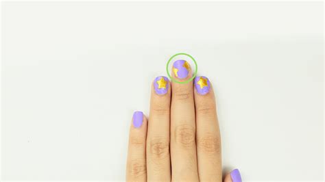 3 Ways to Create Star Nail Art - wikiHow