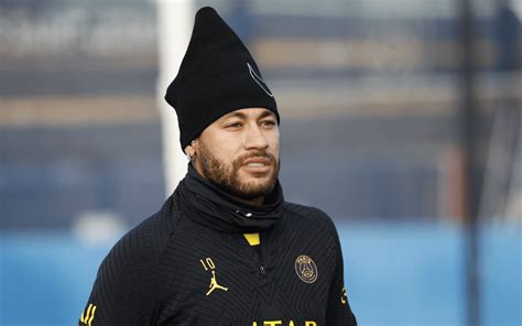 Neymar Volta A Treinar E Deve Refor Ar Psg Na Copa Da Fran A