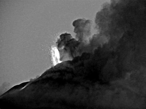 Etna, the “cancelled” eruption of 1910