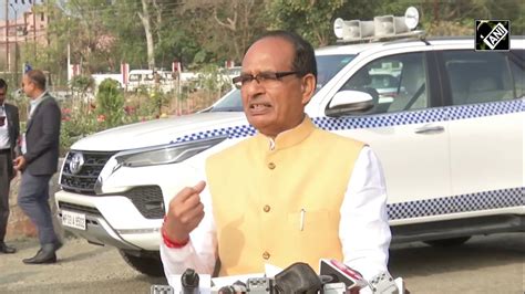 Congress DNA In Favour Of Pakistan Shivraj Chouhan Slams Digvijayas