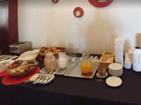 Desayuno Buffet Hotel Colonial Laboulaye