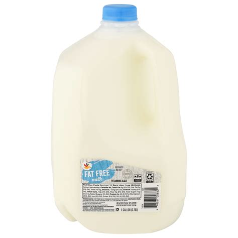 Save On Giant Fat Free Skim Milk Order Online Delivery Giant