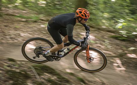 Test Overzicht Crosscountry Fullsuspension Mountainbikes 2023 Velozine