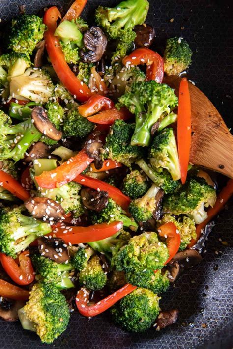 Easy Broccoli Stir Fry With Mushrooms And Bell Peppers This Healthy