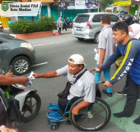 Keterbatasan Tidak Menyurutkan Penyandang Disabilitas Untuk Berbagi