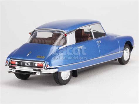 Citroën DS23 Pallas 1973 Whitebox 1 24 Autos Miniatures Tacot