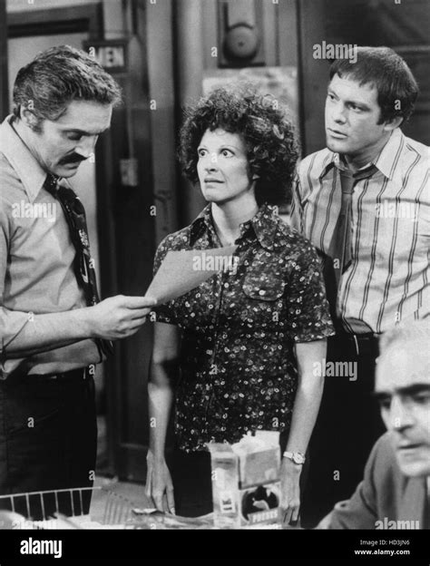 Barney Miller From Left Hal Linden Linda Lavin Max Gail Abe Vigoda