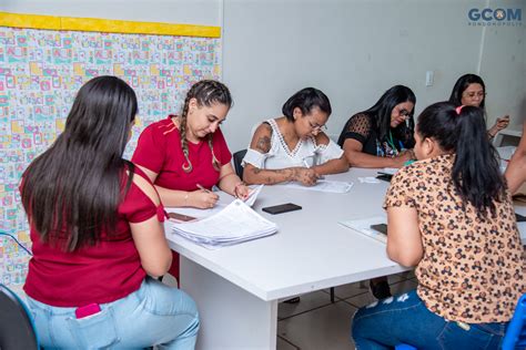 Cras Ana Carla reúne mulheres e homens para fazer planejamento familiar