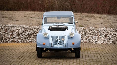 Citroën 2cv 4x4 Sahara Secret Classics