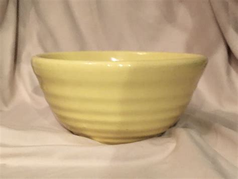 Bauer Pottery Vintage Ringware Mixing Bowl 24 In Buttercream Yellow