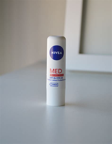 Hidratante Labial Nivea Med Protection Spf 15 2beauty