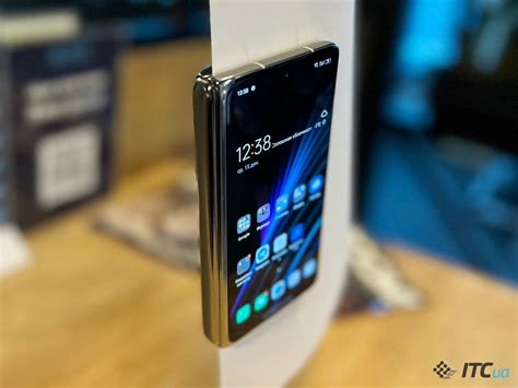 Первый взгляд на Oppo Find N: реально удобный складной смартфон