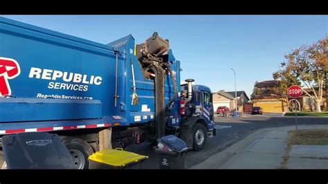 Peterbilt Mcneilus Zr Garbage Truck Jesus Took A Video Of Me I