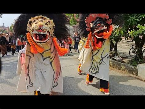 Barongan Karang Taruna Kusuma Bakti Desa Bogotanjung Sedekah Bumi 2023